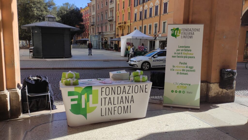 Raccolti 14.500 euro per la ricerca sui linfomi 2 Banchetti Modena